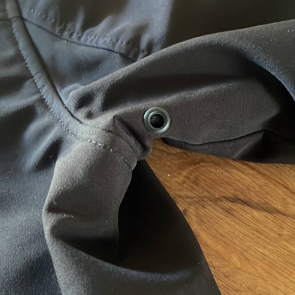Black Rivet Soft Shell Jacket, Size Large - image 4